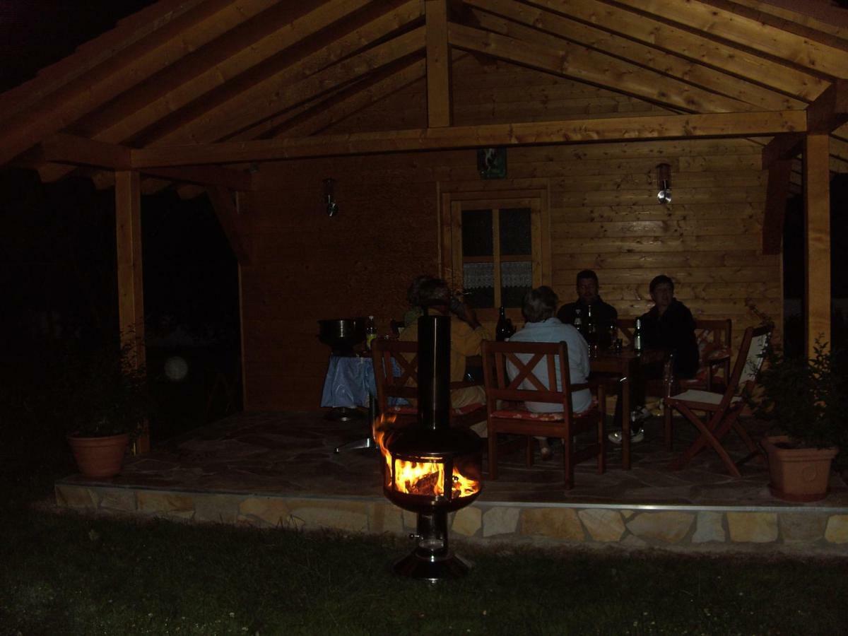Ferienhaus Enzner Muhr am See Bagian luar foto